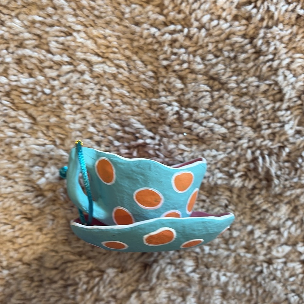Anthropologie teacup ornament - Picture 2 of 4